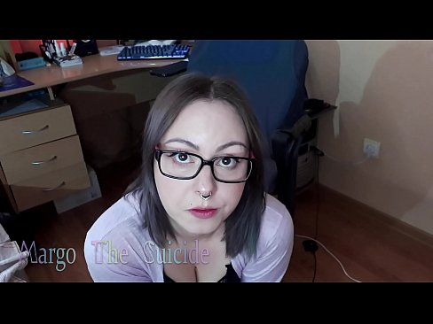❤️ Сексуальная Девушка В Очках Глубоко Сосет Фаллоимитатор На Камеру ❌ Анальное порно на нашем сайте ❤