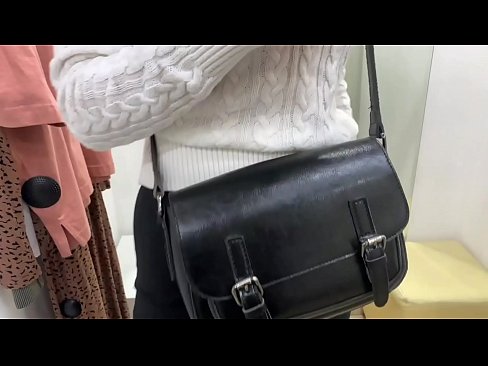 ❤️ Публичная мастурбация молоденькой сучки ФералБерри с дилдо в примерочной ❌ Анальное порно на нашем сайте ❤