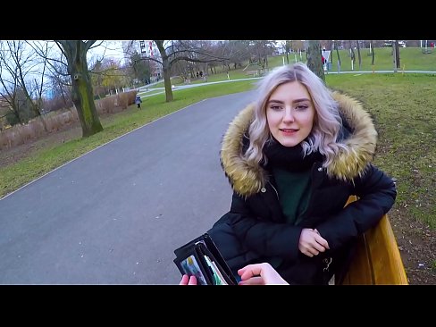 ❤️ Глотает горячую сперму незнакомца за деньги - минет в парке от Eva Elfie ❌ Анальное порно на нашем сайте ❤